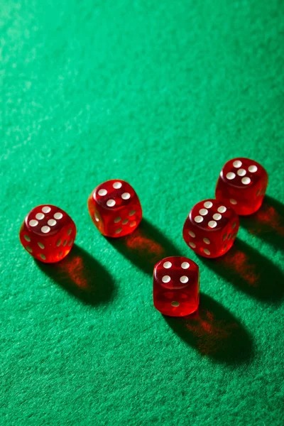 lapan live-dealer blackjack table on mobile screen with bet slip visible